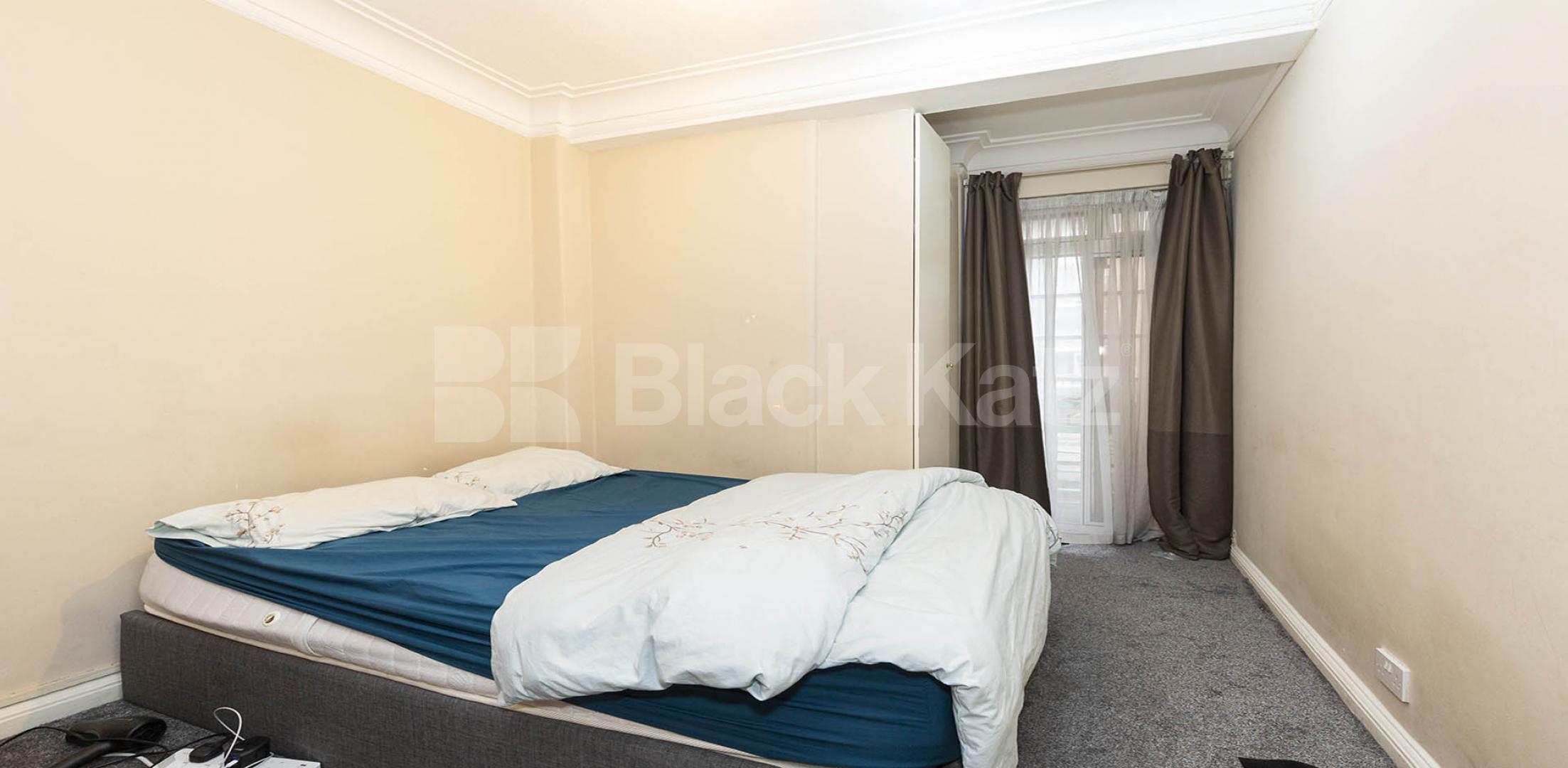 			3 Bedroom, 2 bath, 1 reception Flat			 Dorset House, Gloucester Place , Baker Street